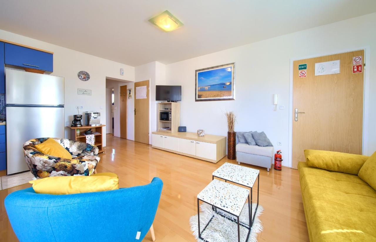 Apartman Noel Krk Town Εξωτερικό φωτογραφία