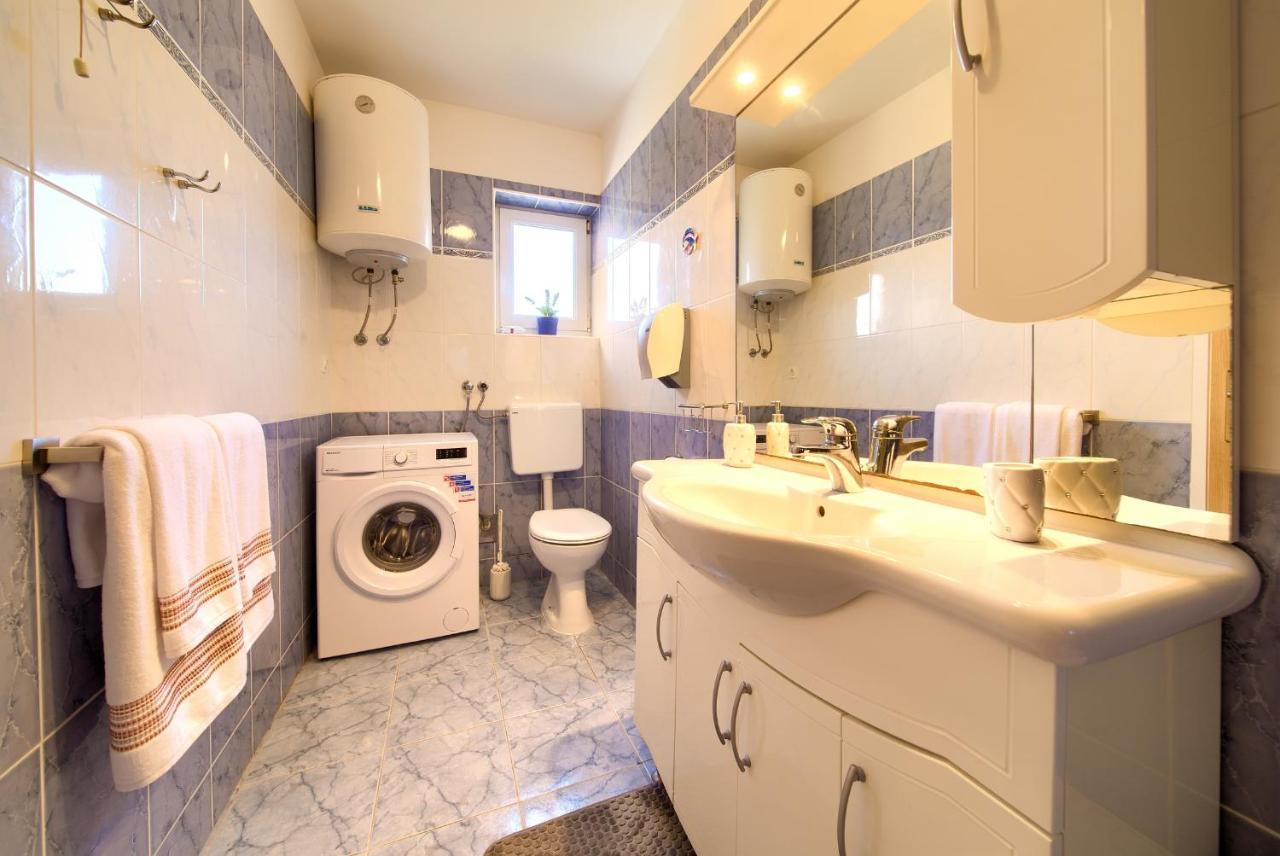 Apartman Noel Krk Town Εξωτερικό φωτογραφία